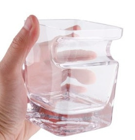 The Gentleman's Glass