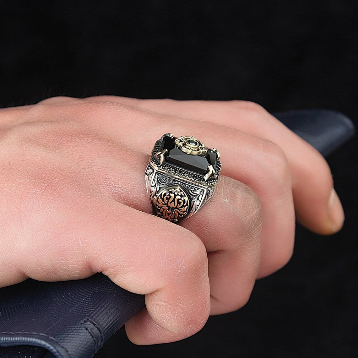The Zira Ring